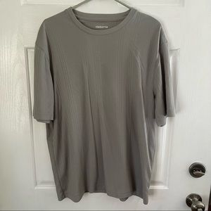 Claiborne ribbed gray short sleeve shirt